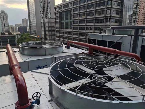 廣東冷卻塔廠家淺析玻璃鋼冷卻塔破裂的原因及措施?(廣東圓形逆流式玻璃鋼冷卻塔價格)