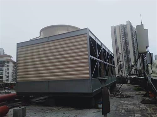 閉式冷卻塔為什么要膨脹水箱(冷卻塔加水箱的作用)(閉式冷卻塔為什么下雨反而不降溫)