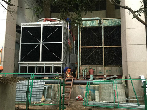 閉式冷卻塔的各類形式優缺點,閉式冷卻塔工作原理